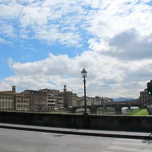 Renovated Central Florencia